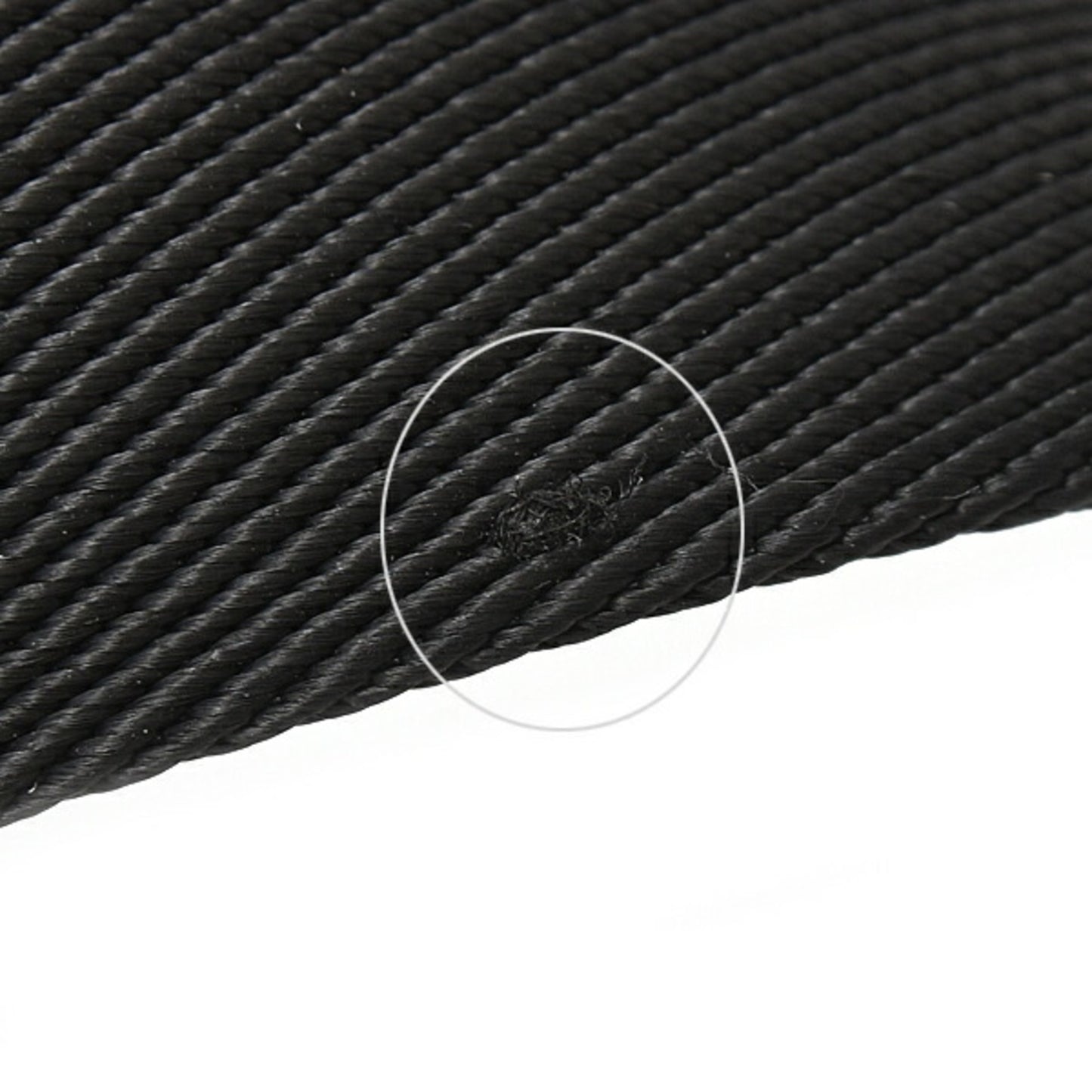 Louis Vuitton Men'S Taiga Avenue Sling Shoulder Bag In Noir