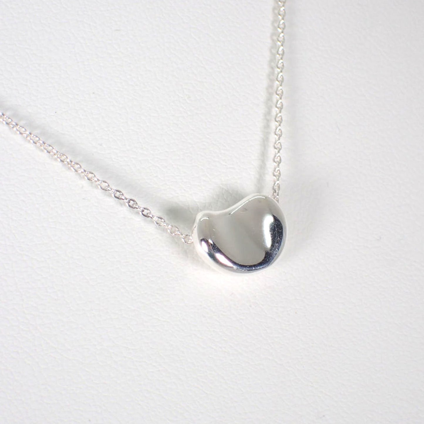 Tiffany Tiffany 925 Bean Pendant Necklace J5-7