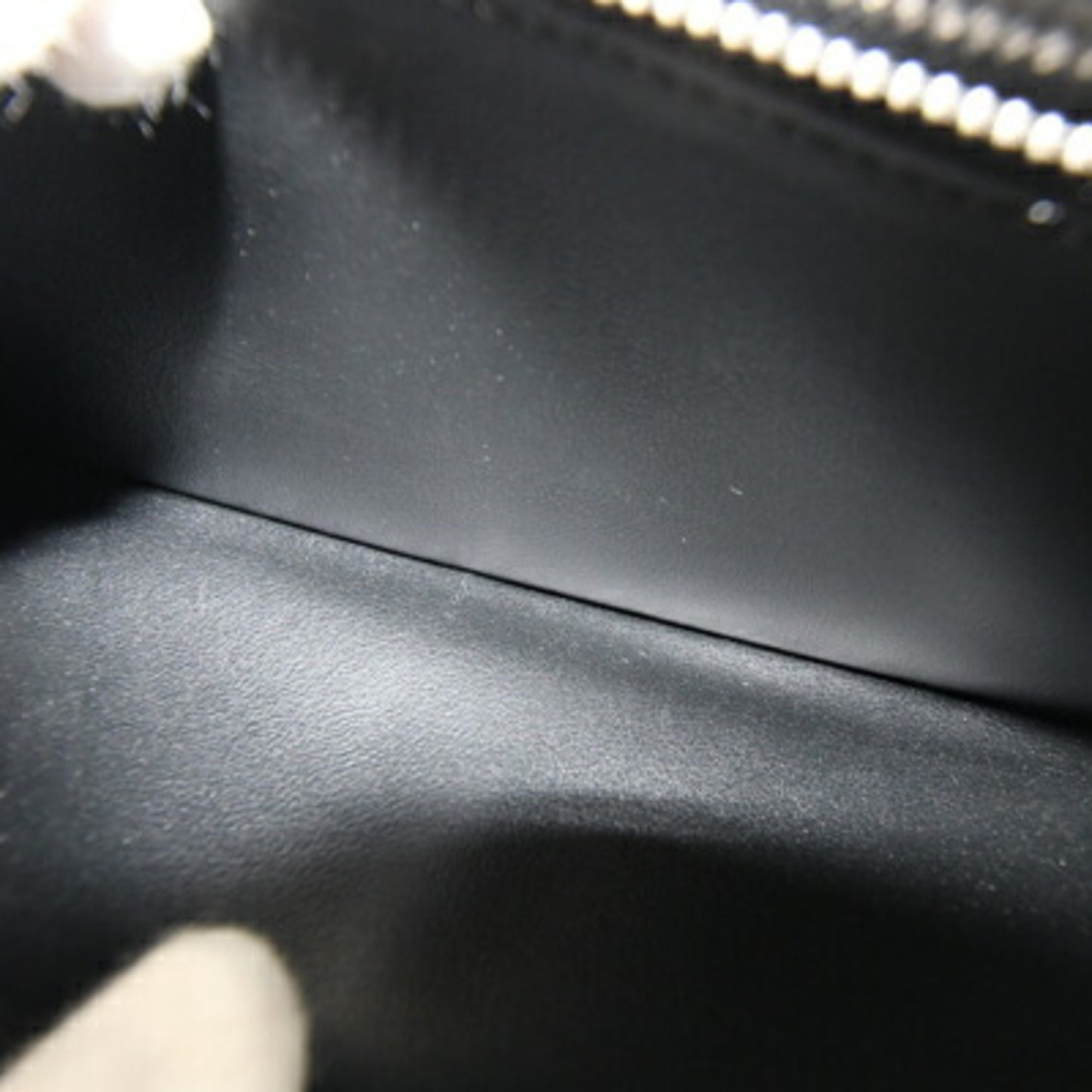 Louis Vuitton Epi Zippy Wallet Vertical M60965 Noir Black