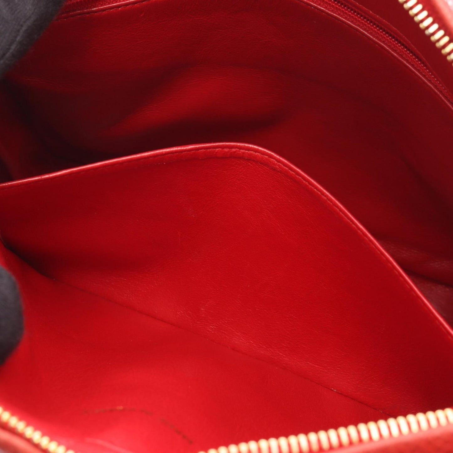 Chanel Matelasse Shoulder Bag In Calfskin Leather