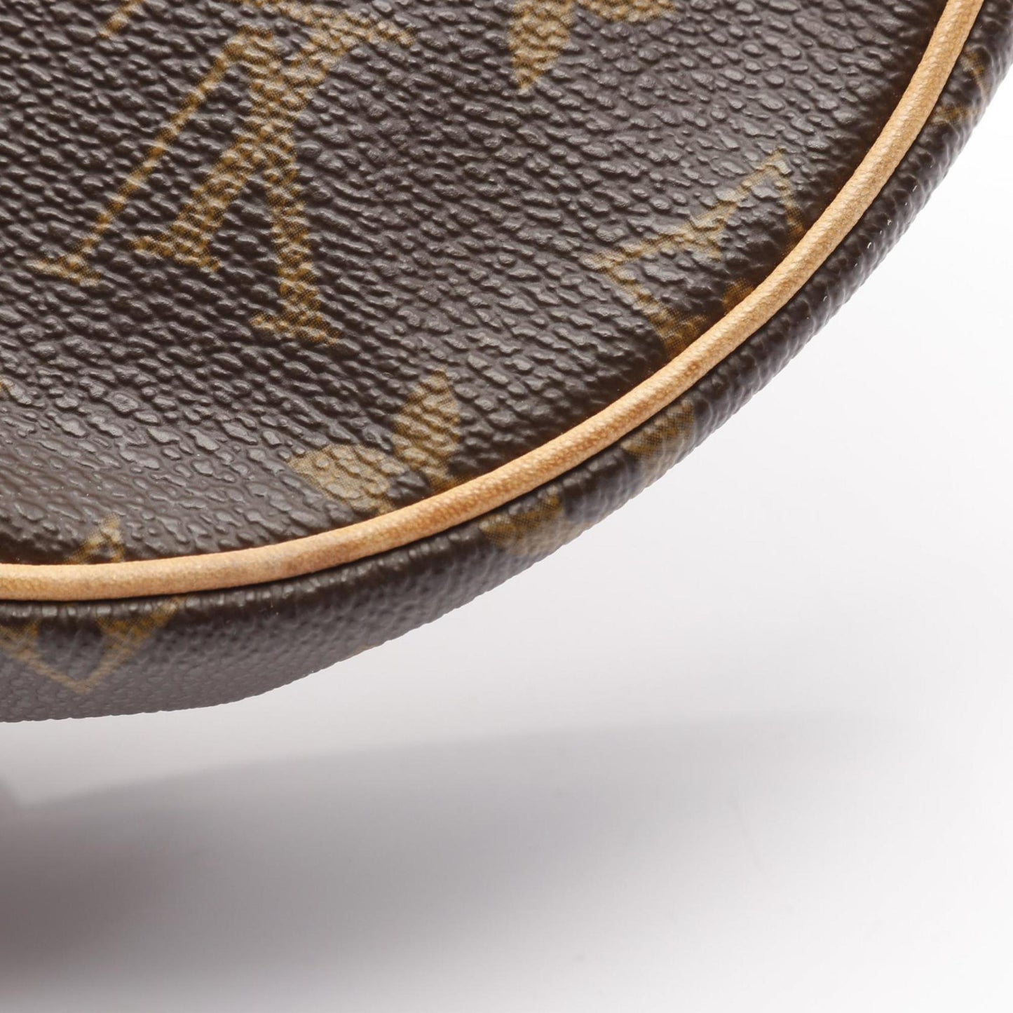 Louis Vuitton Tan Blanc Shoulder Bag