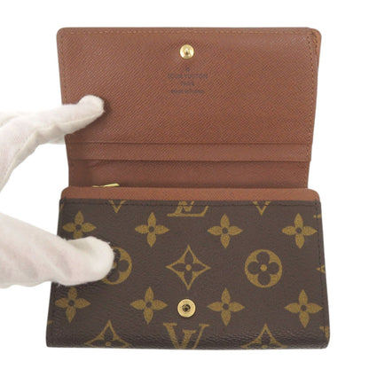 Monogram Louis Vuitton Wallet (Bi-Fold)