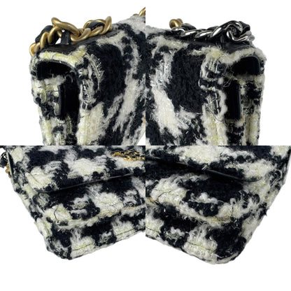 Chanel Chanel Chain Wallet