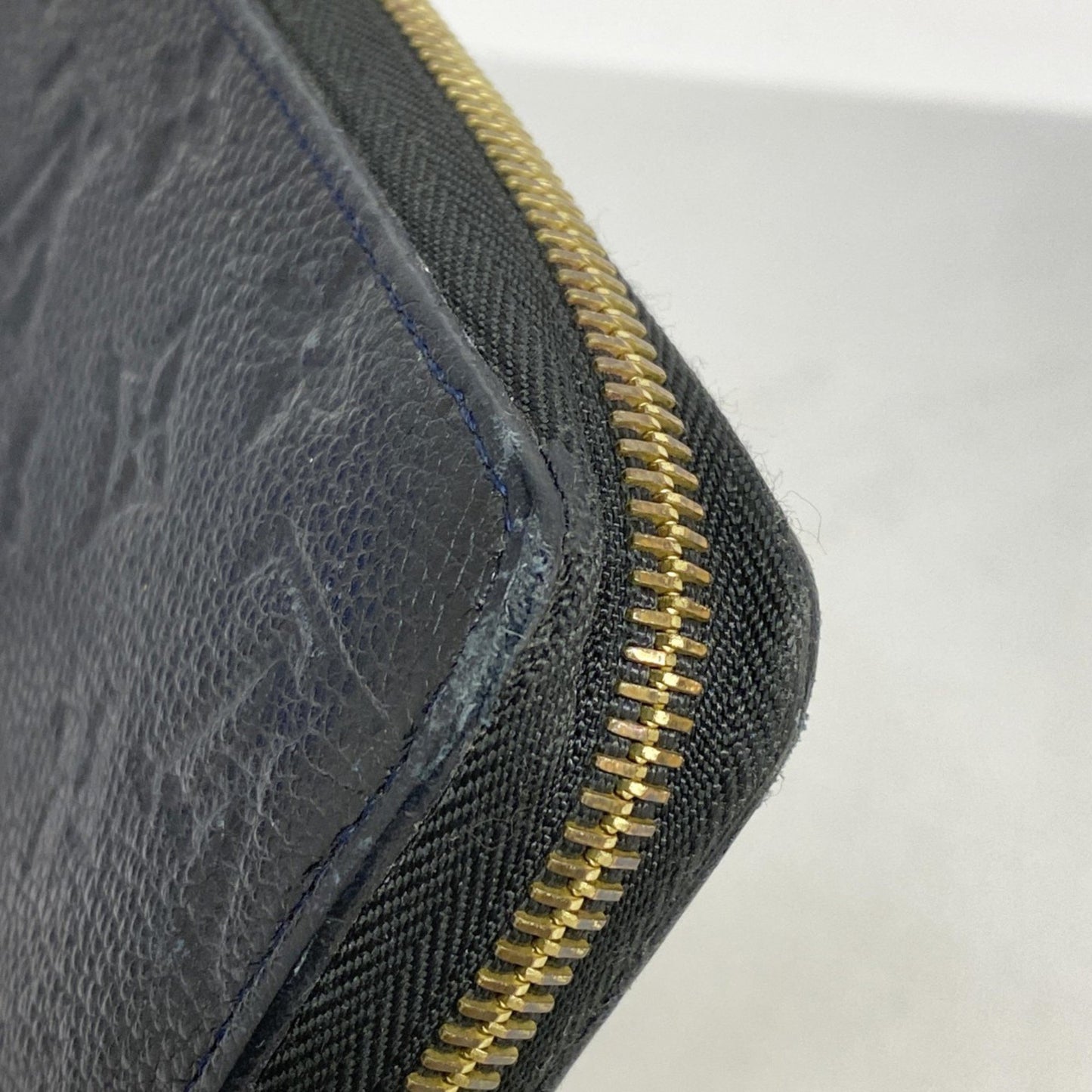 Louis Vuitton Monogram Empreinte Zippy Wallet M60545 Infini