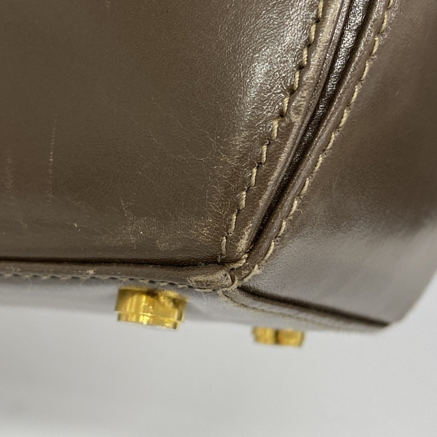 Salvatore Ferragamo Gancini Leather Handbag Brown