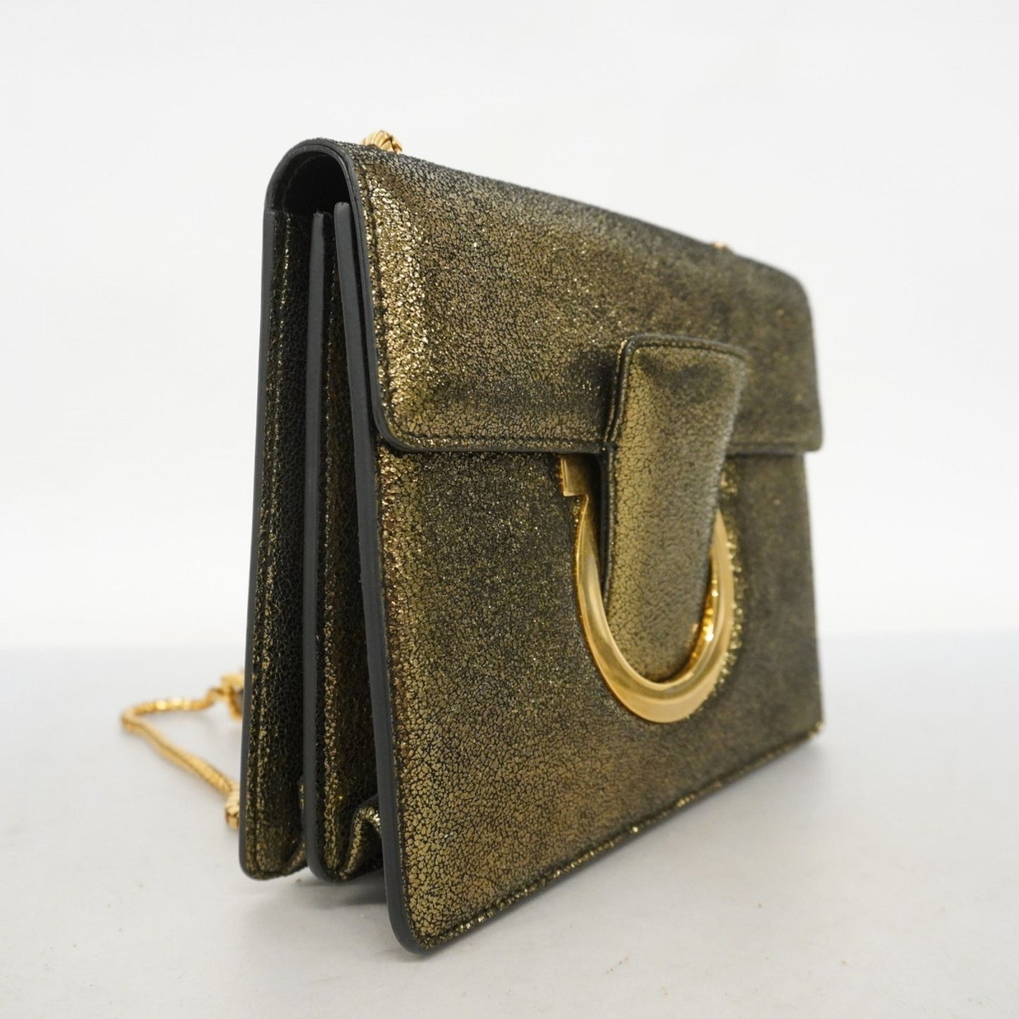 Salvatore Ferragamo Gancini Shoulder Bag In Gold