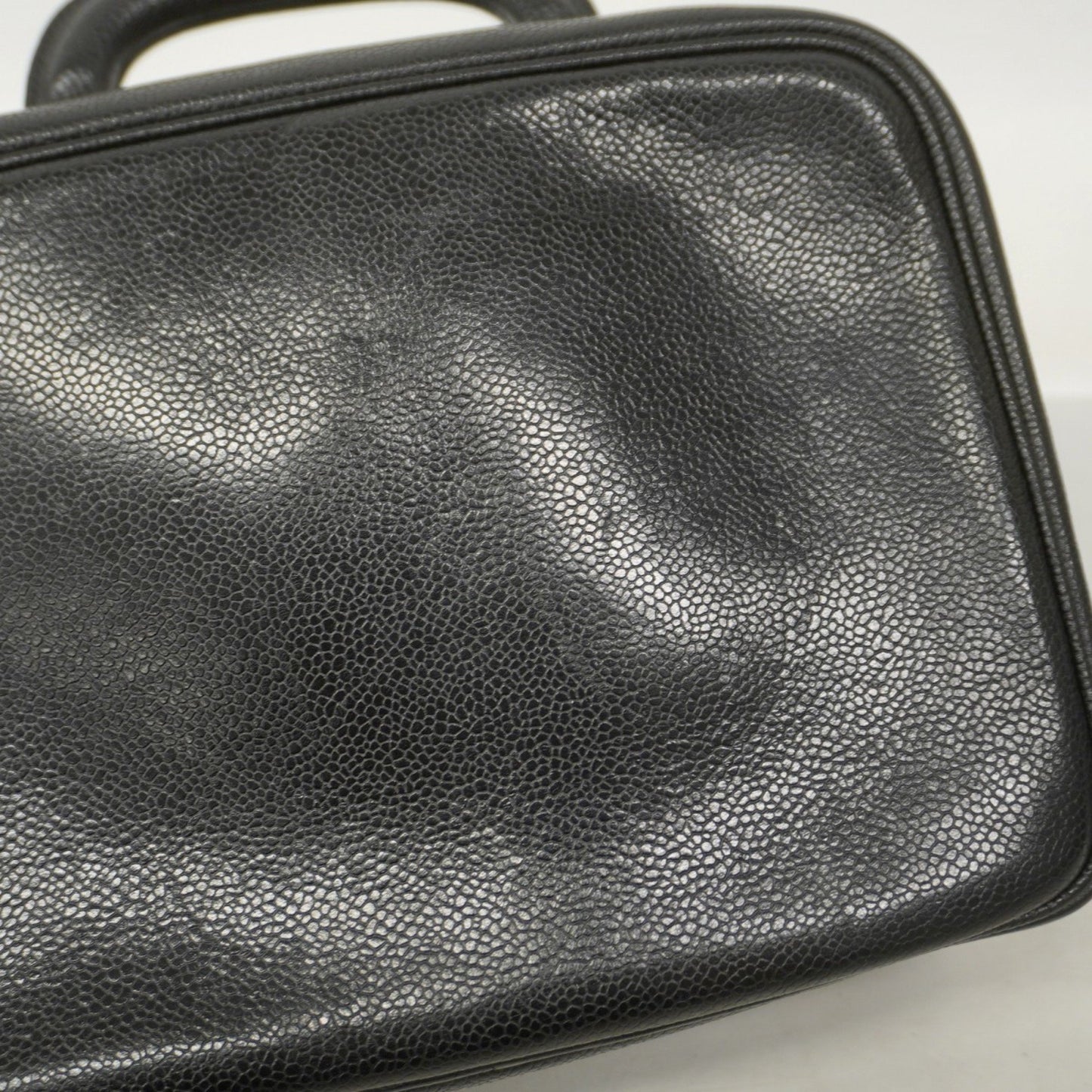 Chanel Vanity Bag In Caviar Skin