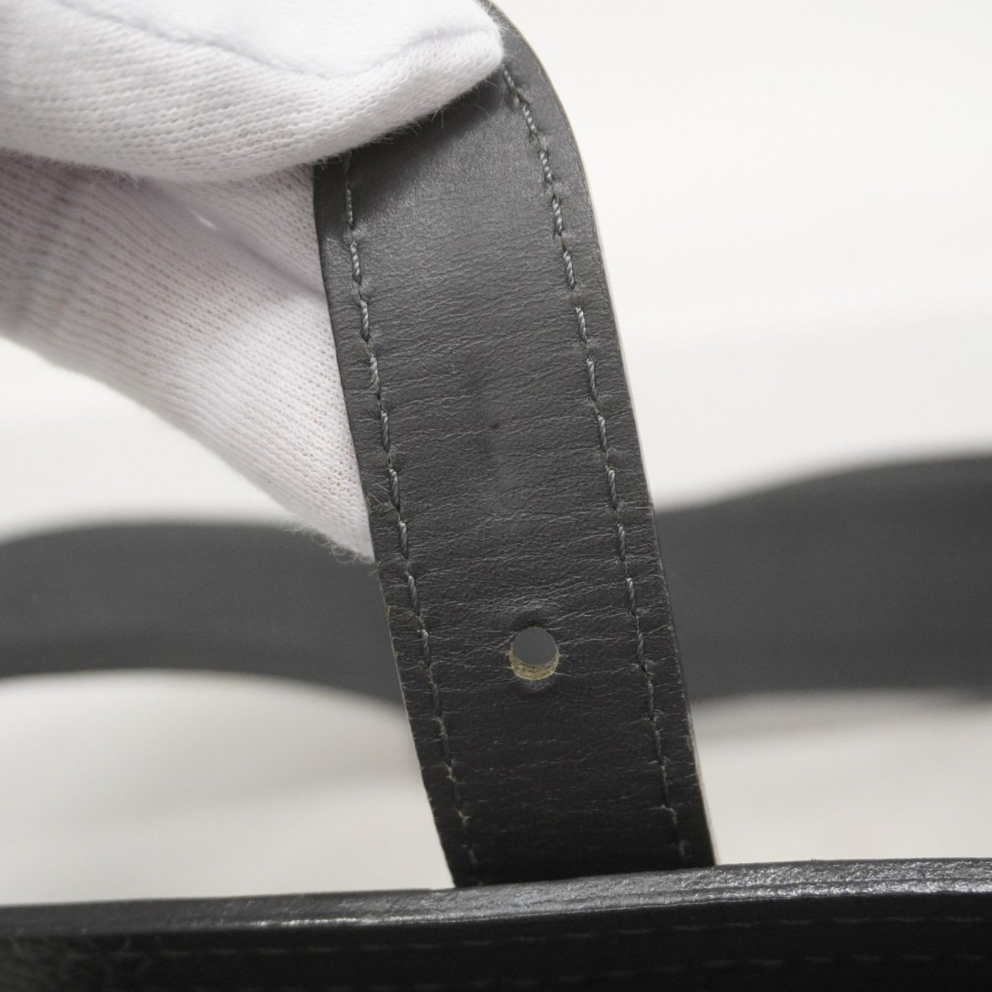 Louis Vuitton Utah Yuma Shoulder Bag M97024 Basalt