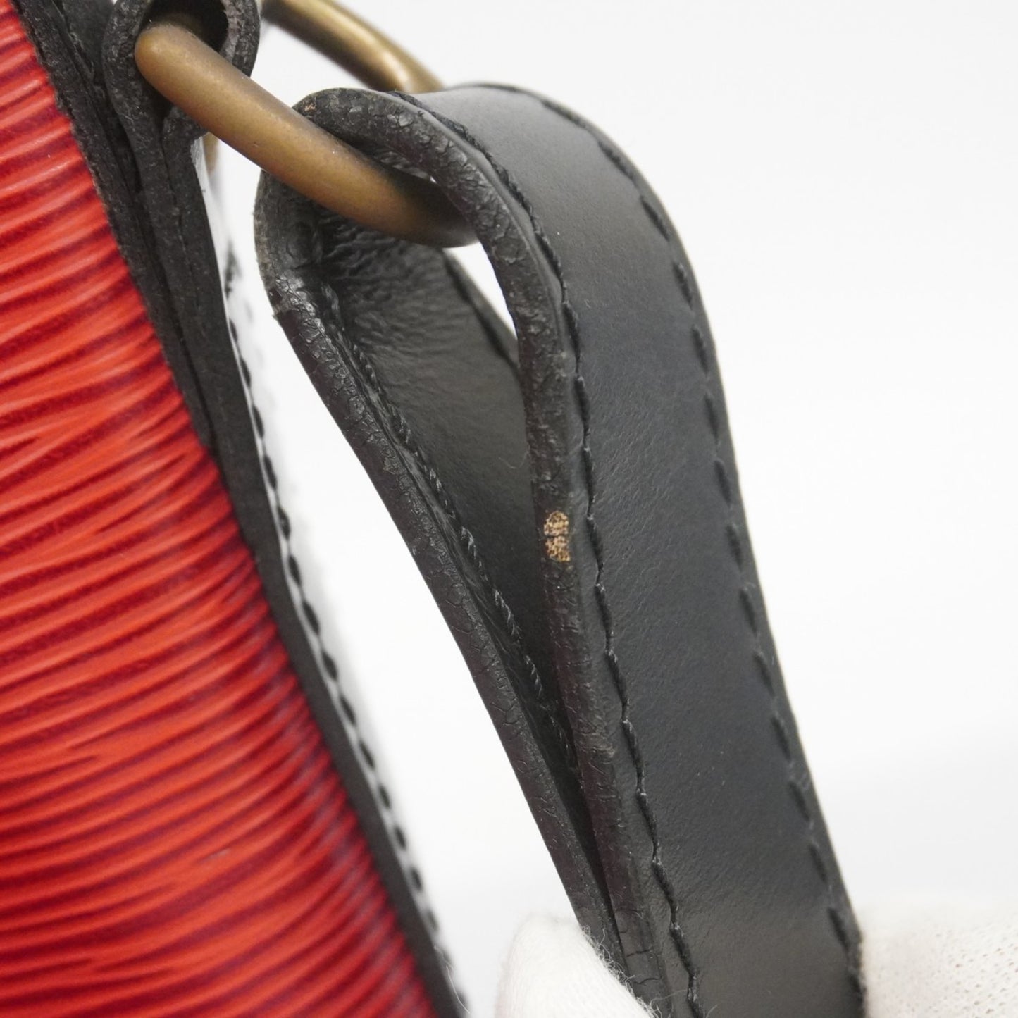 Louis Vuitton Epi Petit Noe Shoulder Bag M44172 Castilian Red Noir