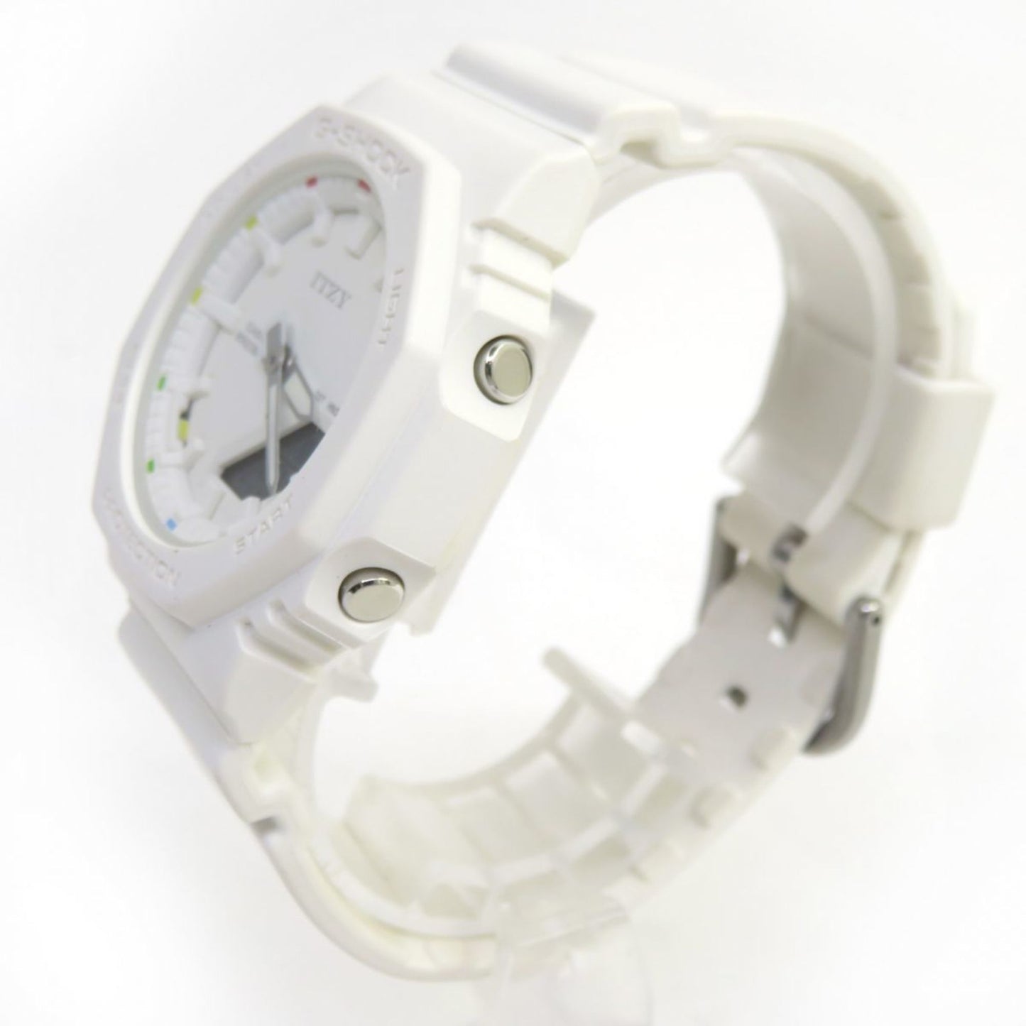 Casio G-Shock Compact Size Itzy Collaboration Model Gma-P2100It-7Ajr