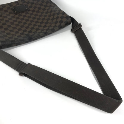 Louis Vuitton N51211 Damier Brooklyn Mm Crossbody Flap Messenger Bag/Shoulder Bag In Canvas