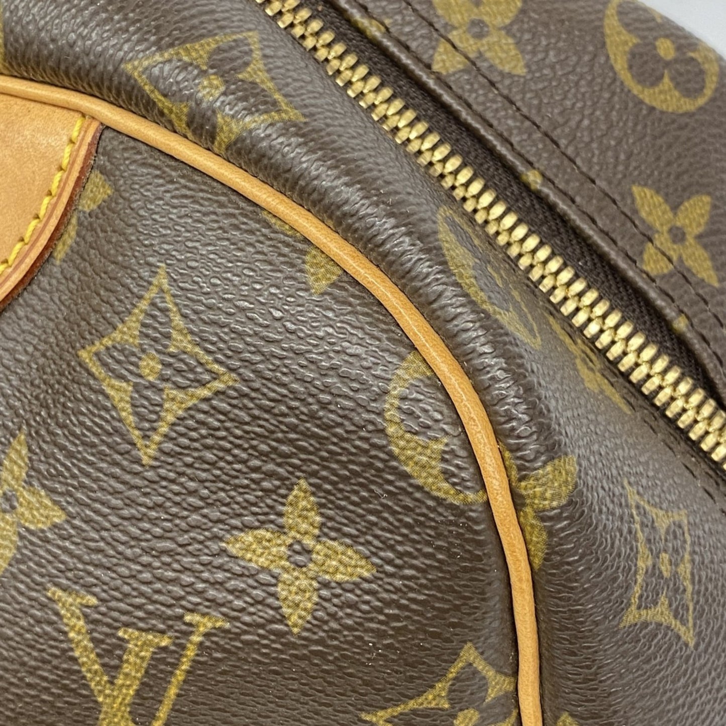 Louis Vuitton Monogram Deauville Handbag M47270 Brown