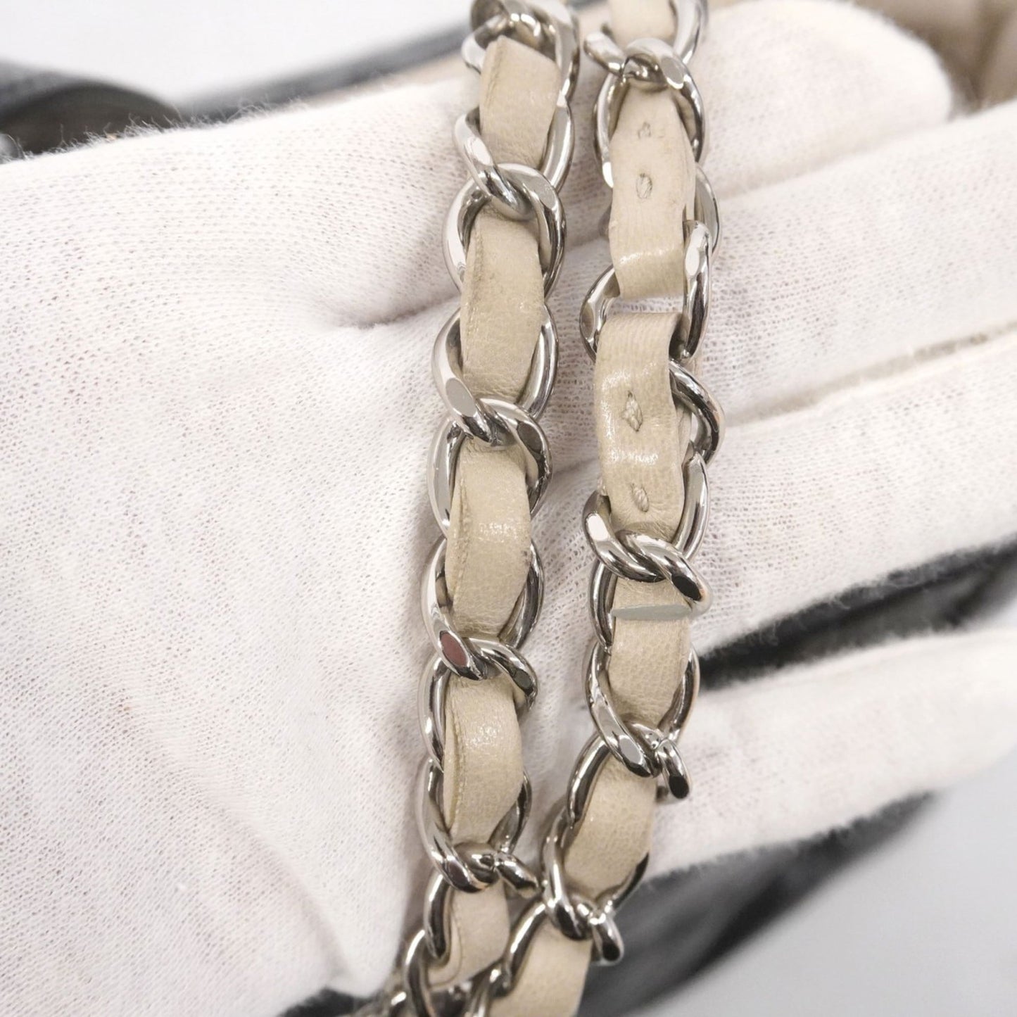 Chanel Portobello Chain Handbag