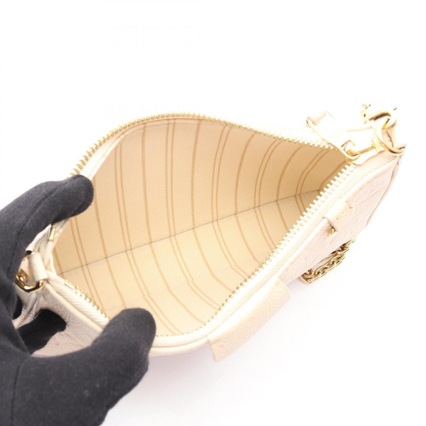 Louis Vuitton Easy Pouch Shoulder Bag