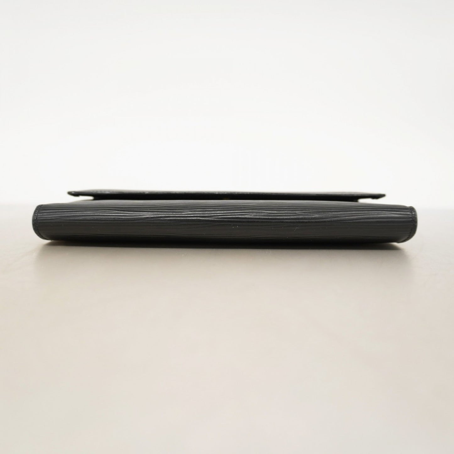 Louis Vuitton Epi Tri-Fold Long Wallet Porte Tresor International M63382 Noir