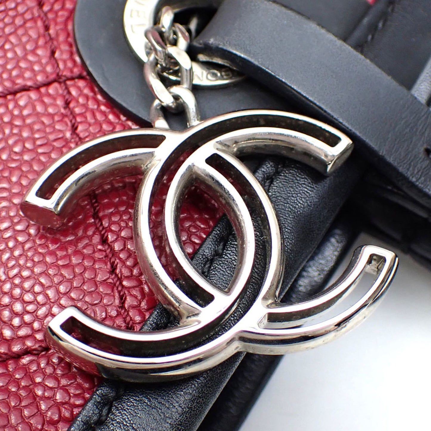 Calfskin Chanel Tote Bag Grained