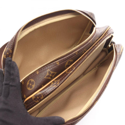 Louis Vuitton Reporter Pm Shoulder Bag