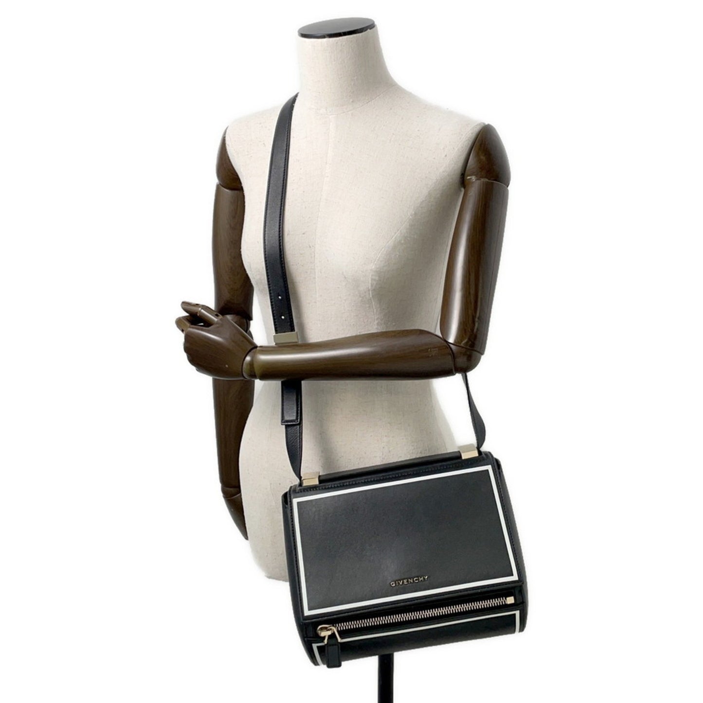 Givenchy Shoulder Bag Box Leather Givenchy Black