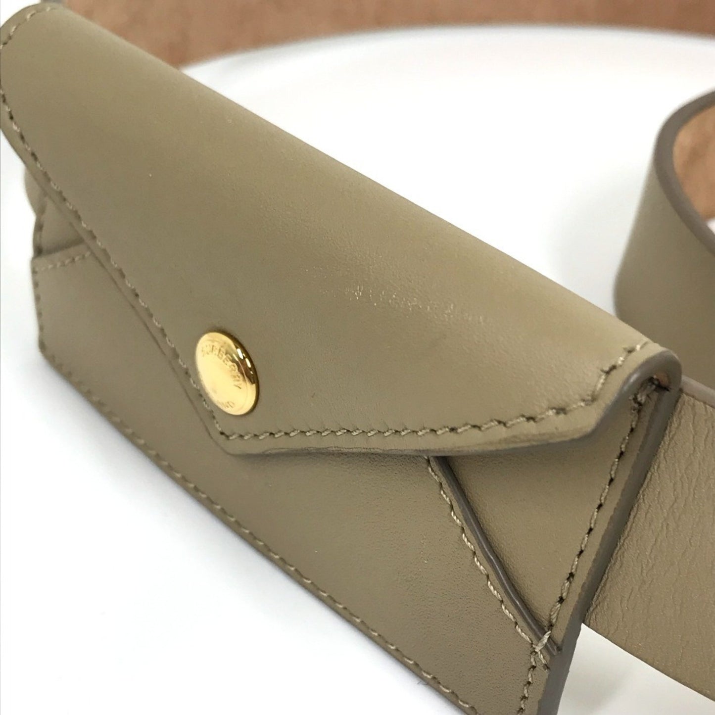 Burberry 8012136 Envelope Leather Belt With Pouch