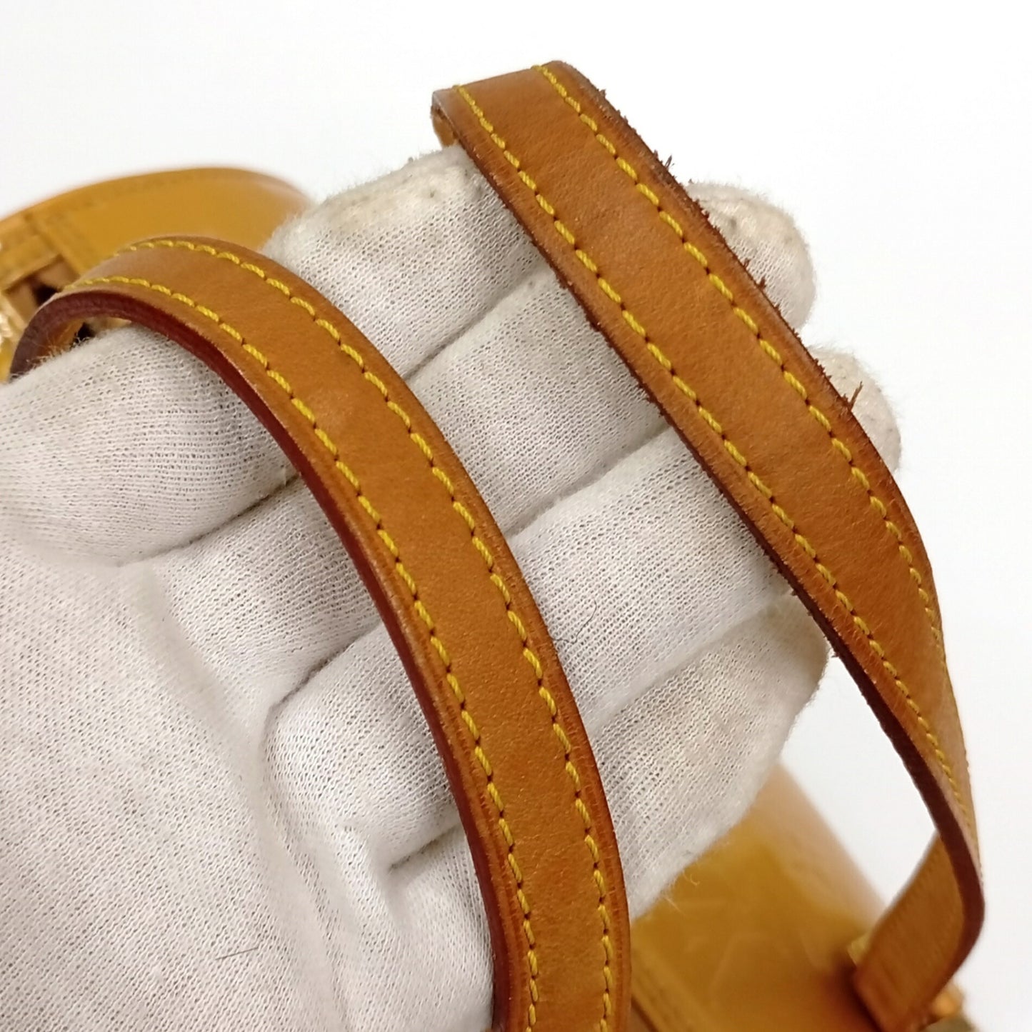 Louis Vuitton Vernis Monogram Bedford M91006 Handbag