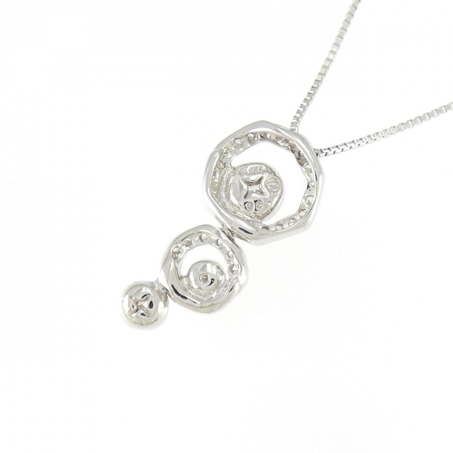 Vendome Diamond Necklace 0.26Ct