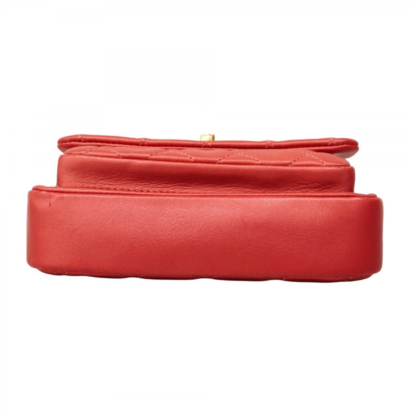 Chanel Matelasse Chain Leather Handbag