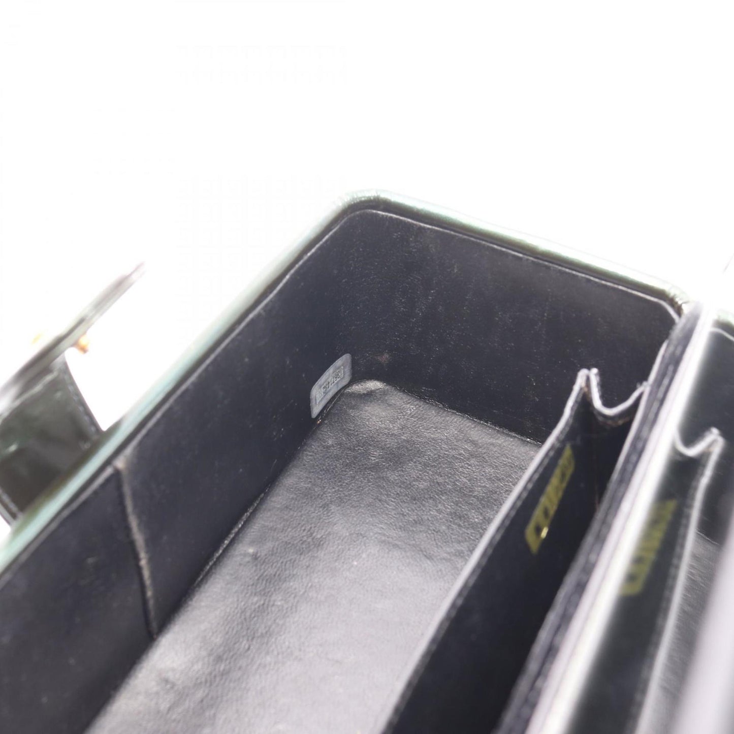 Chanel Matelasse Handbag In Patent Leather