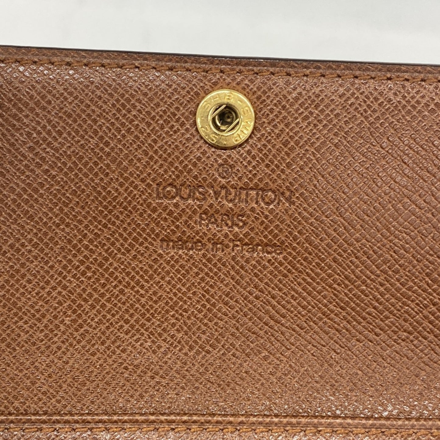 Louis Vuitton Monogram Multicle 6 Key Case M62630 Brown