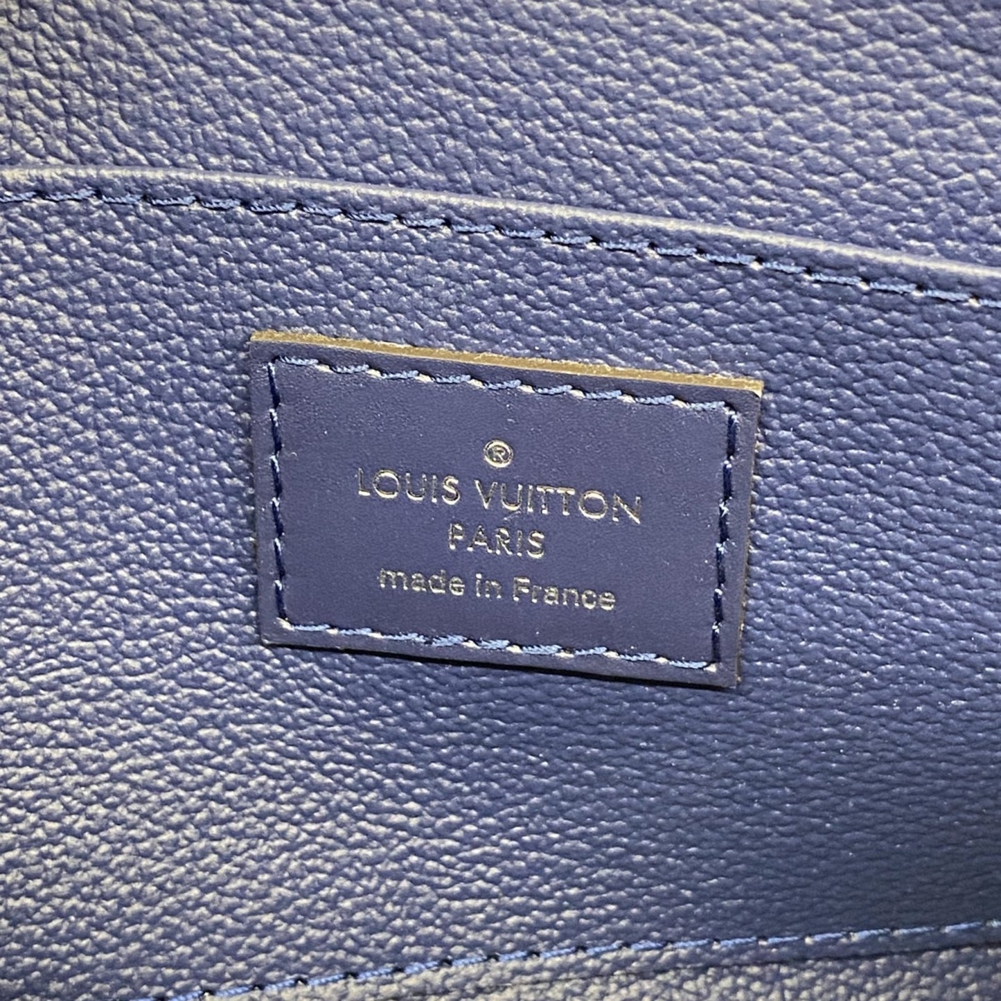Louis Vuitton Pouch Lv Escale Pochette Tick M69138 Blue