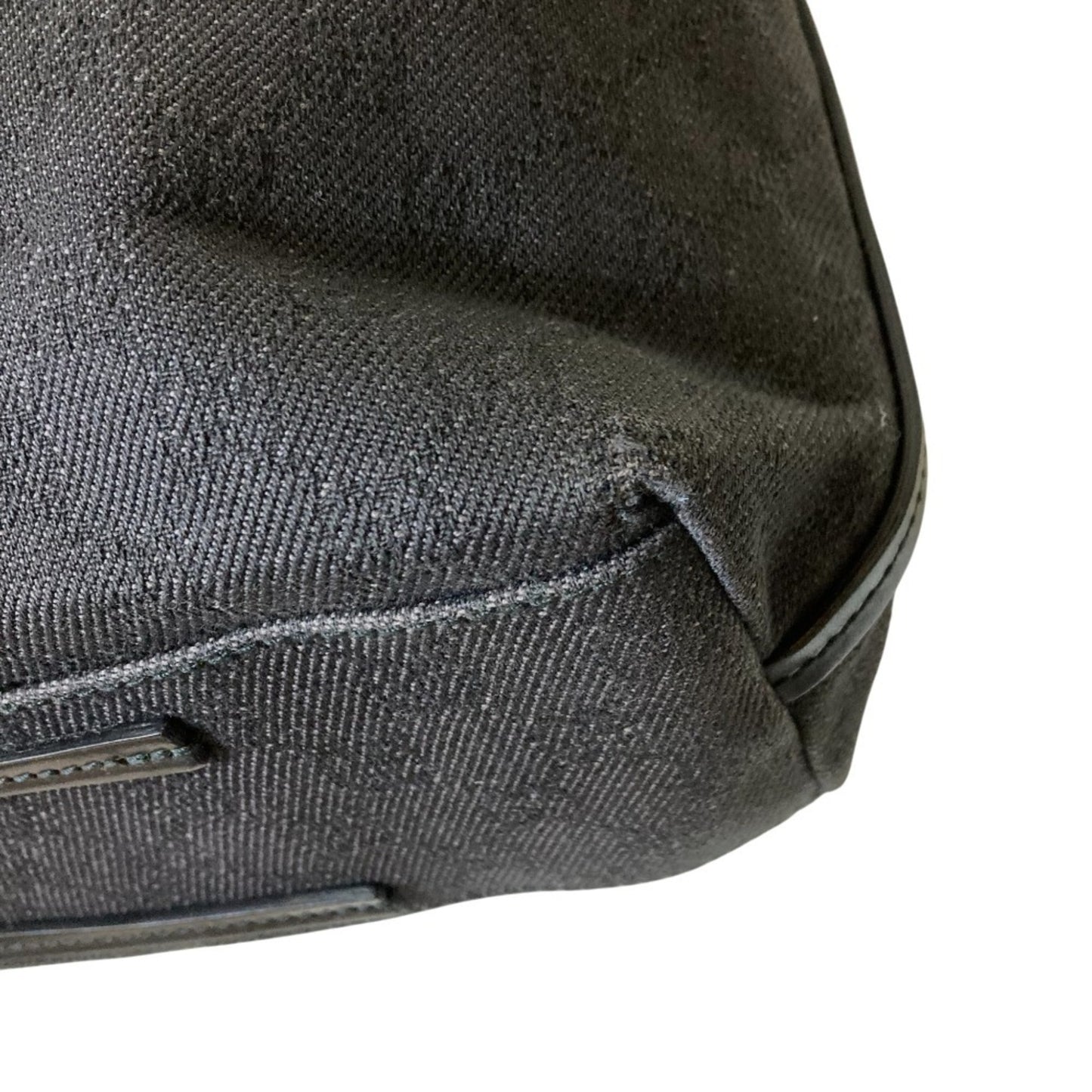 Gucci Gg Denim Canvas Tote Bag With Leather Handles