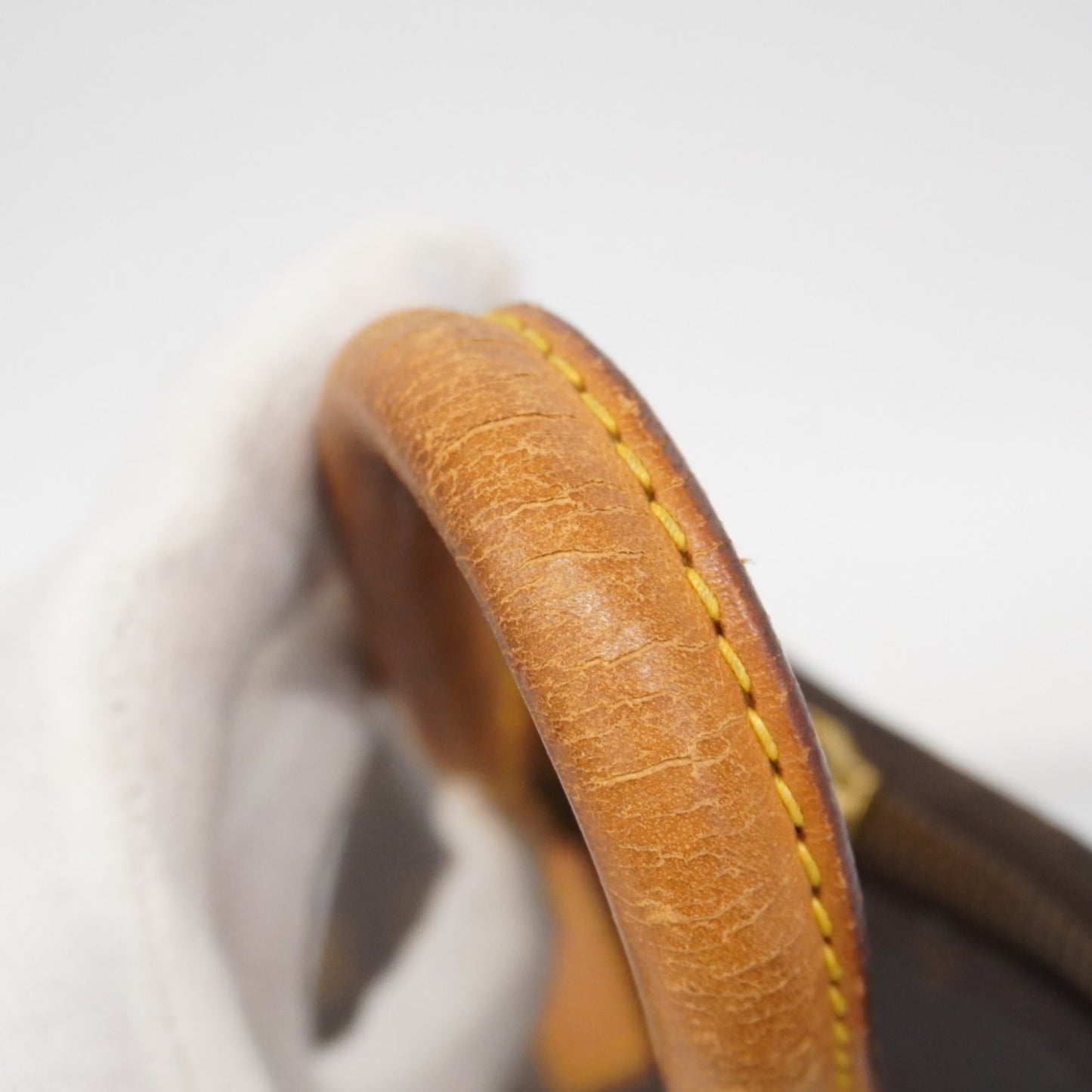 Handbag Louis Vuitton