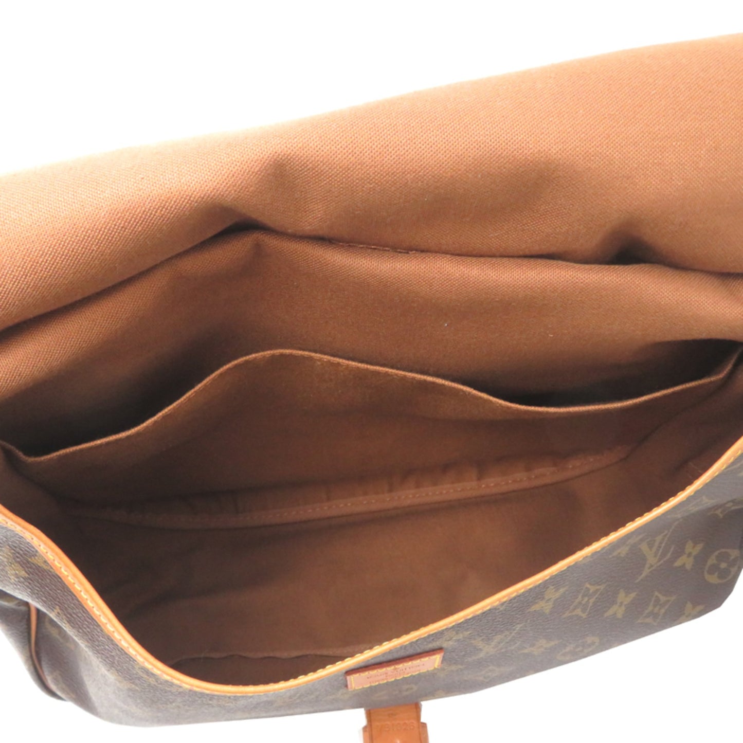 Louis Vuitton Saumur Gm