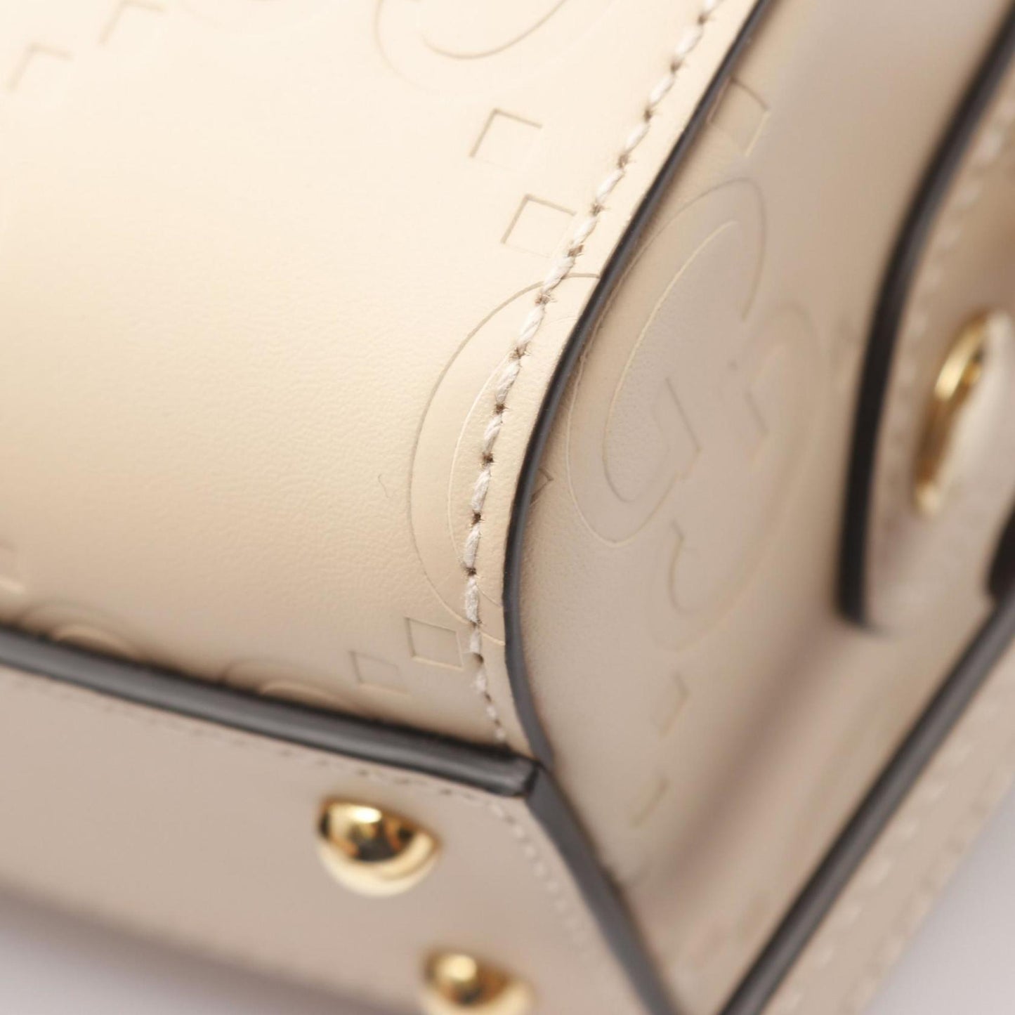 Gucci Gg Super Mini Handbag