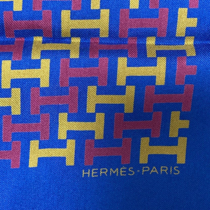 Hermes Vintage H-Pattern Carr 45 Petit Silk Scarf/Muffler In Navy