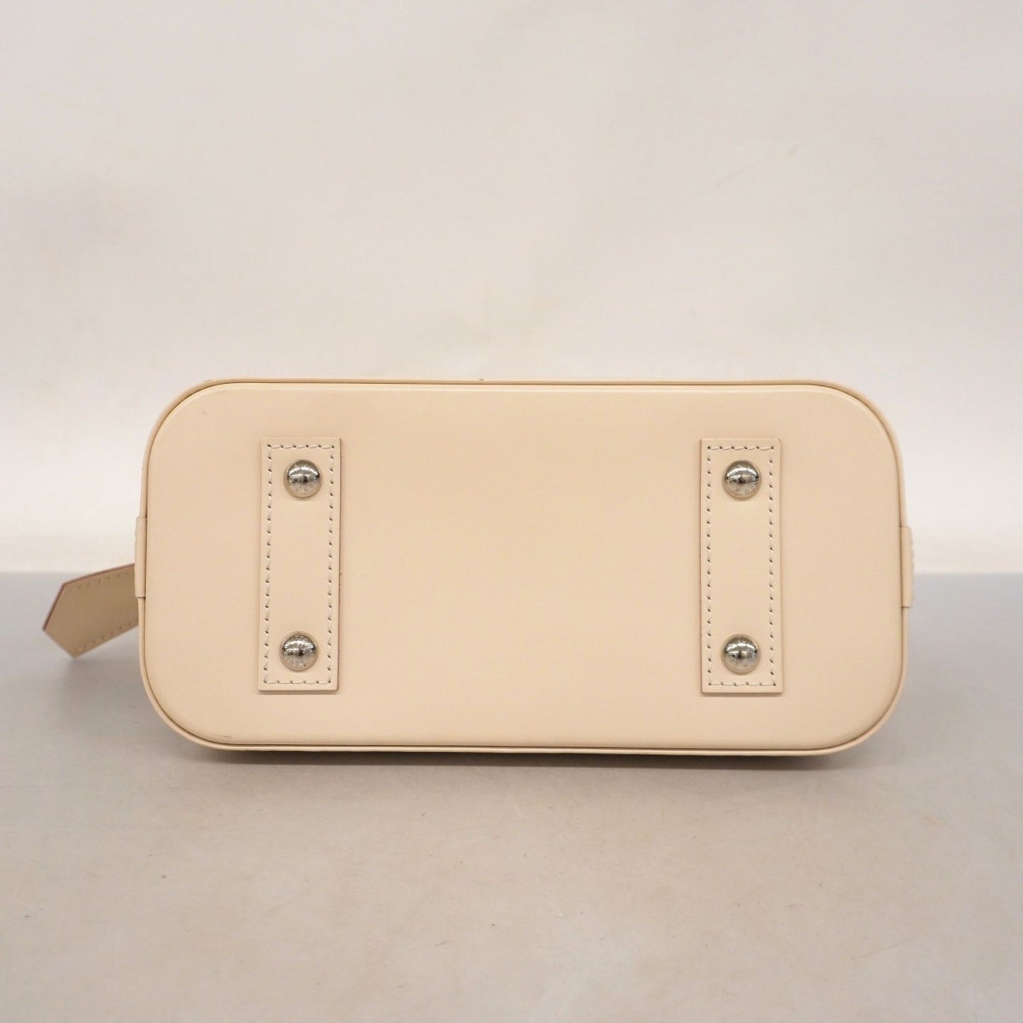 Louis Vuitton Epi Alma Bb Handbag M58706 Quartz White