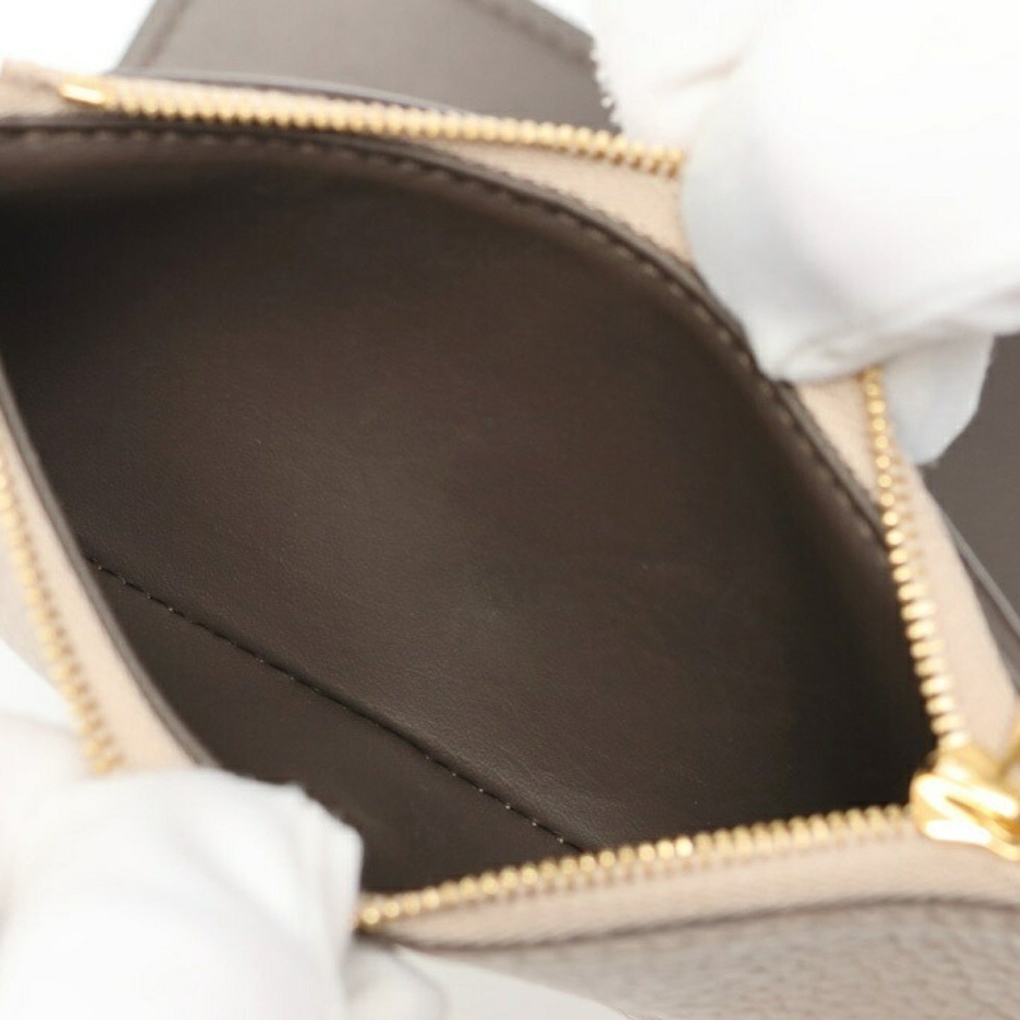 Louis Vuitton Louis Vuitton Portefeuille Capucines Compact M62159 Taurillon Leather Galle S-158671