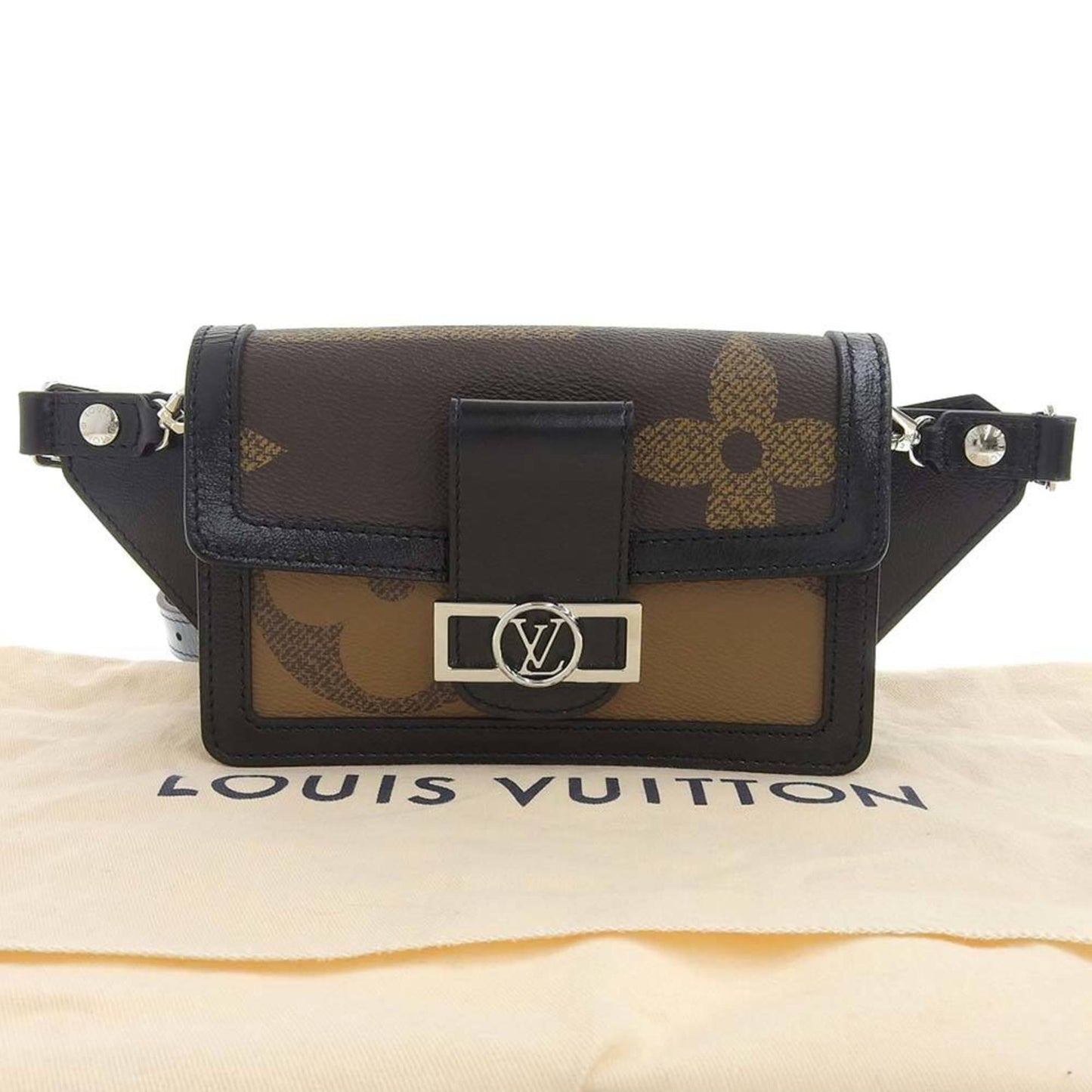Louis Vuitton Louis Vuitton Giant Monogram Reverse Bum Bag Douffy Body M67696
