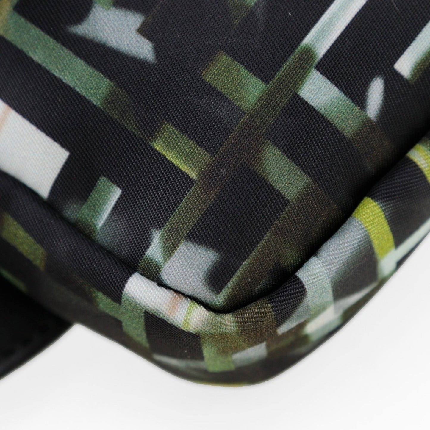 Fendi Mamma Bucket Shoulder Bag 3Way Body Clutch Zucca Camouflage Pattern 7V72 Nylon Black 3Way Type