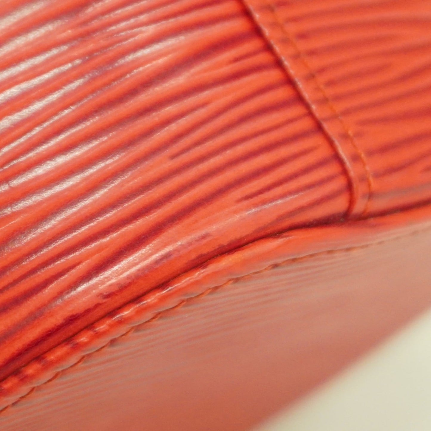 Louis Vuitton Epi Ecran Bijou 10 Case M48217 Castilian Red