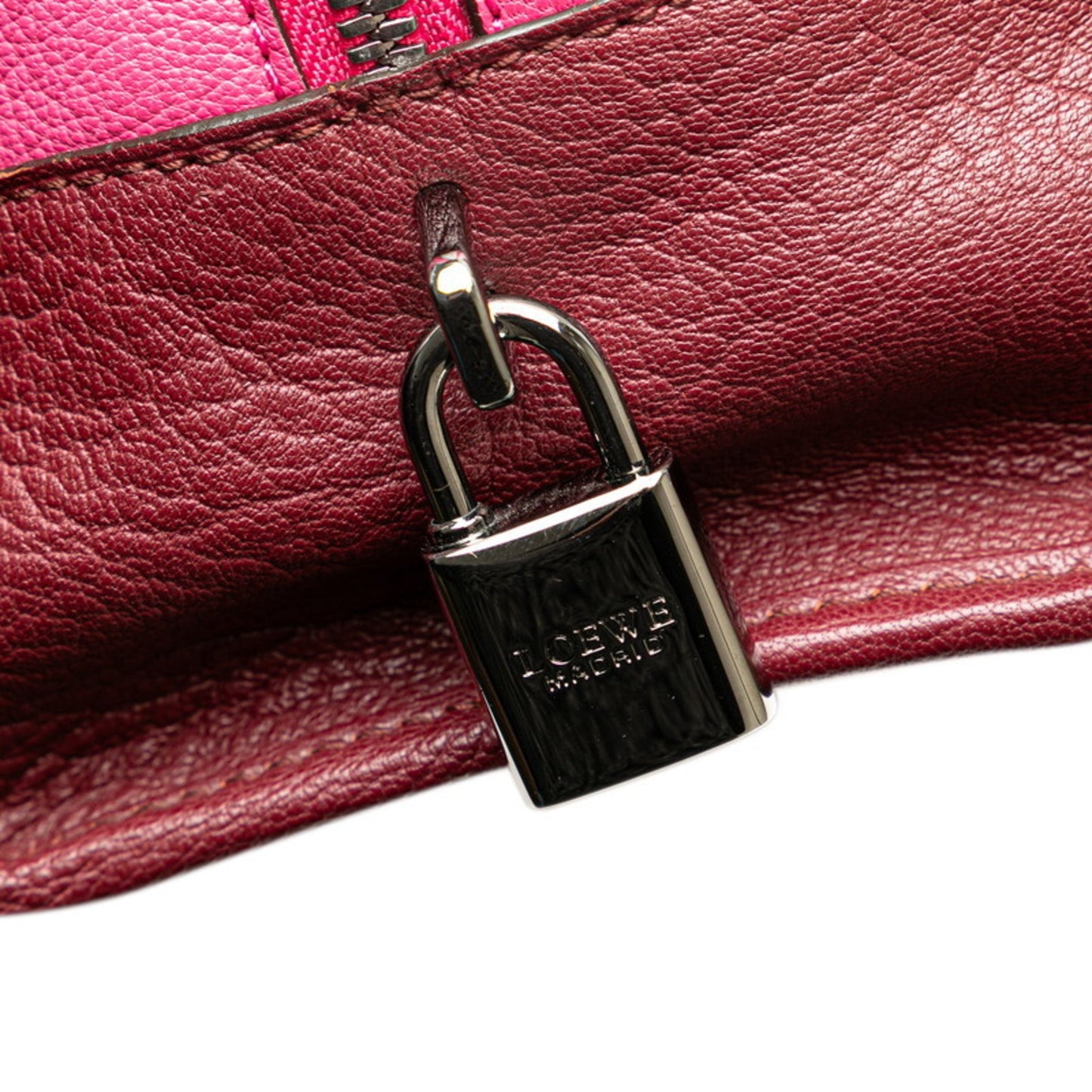 Loewe Anagram Logo Amazona 28 Handbag In Pink