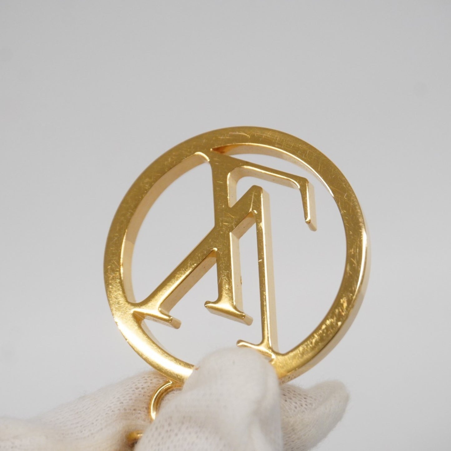 Louis Vuitton Porte-Cls Lv Circle Keychain M68000 Gold