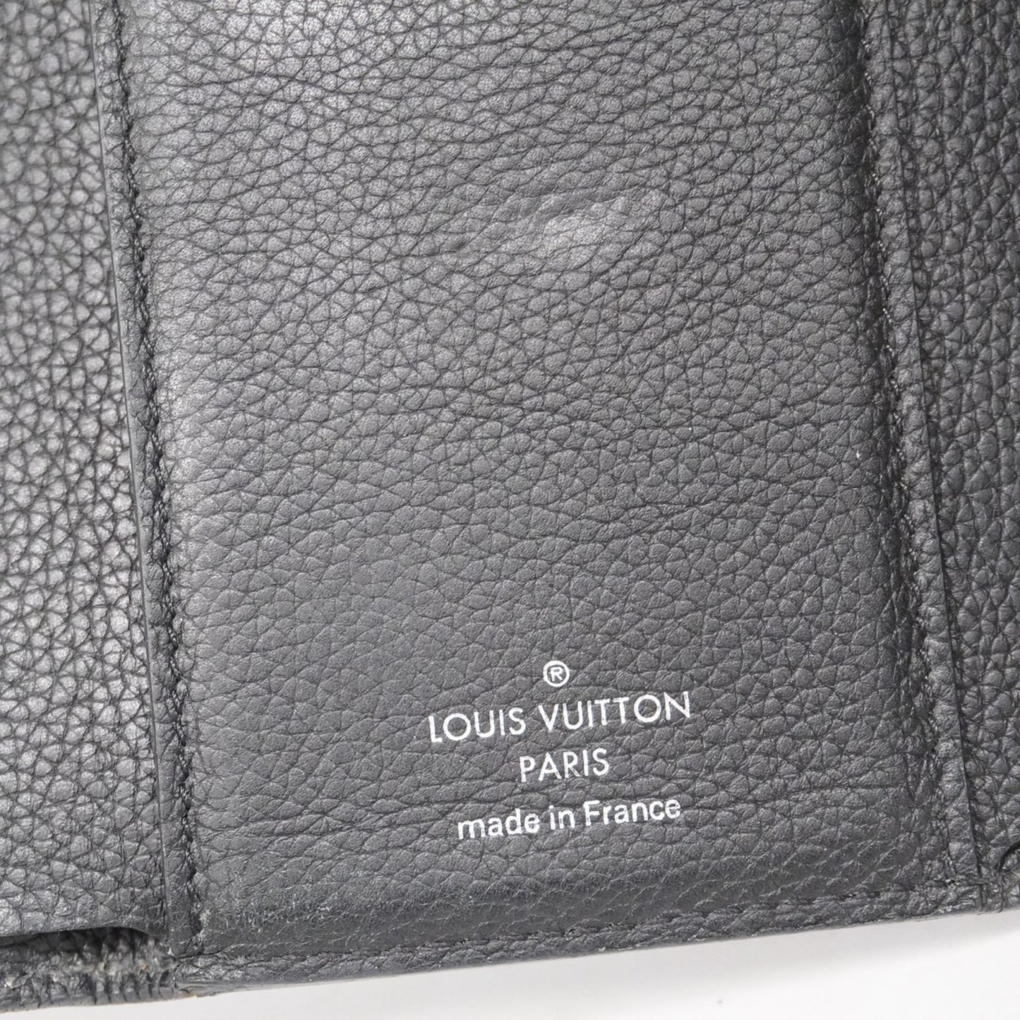 Louis Vuitton Tri-Fold Wallet Portefeuille My Lock Me Compact M62947 Noir