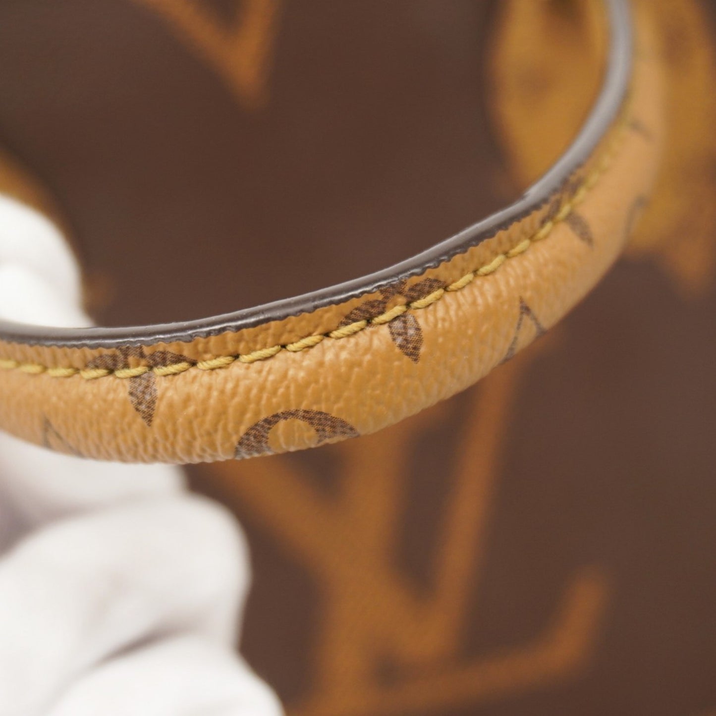 Louis Vuitton Monogram Giant Reverse On The Go Mm M45321 Brown 2-Way Bag