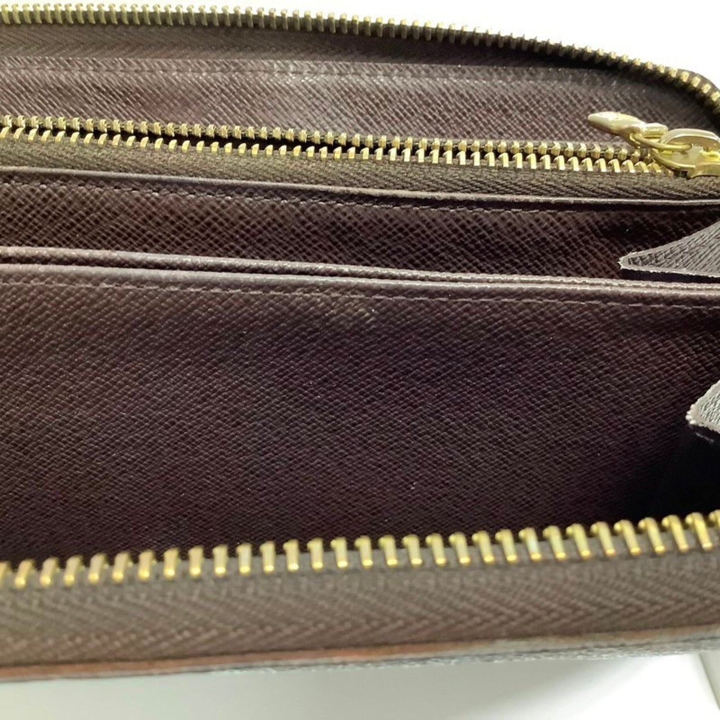 Louis Vuitton N60015 Round Long Wallet