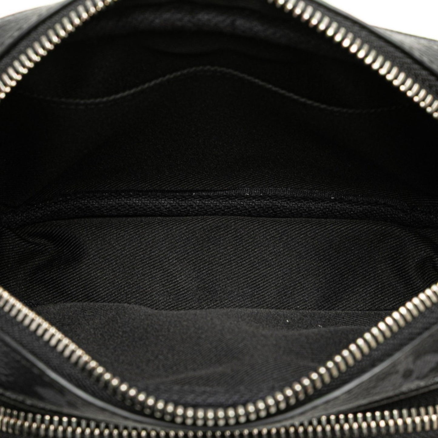 Louis Vuitton Monogram Eclipse Taiga Rama Outdoor Pochette M30755 Noir Black Leather