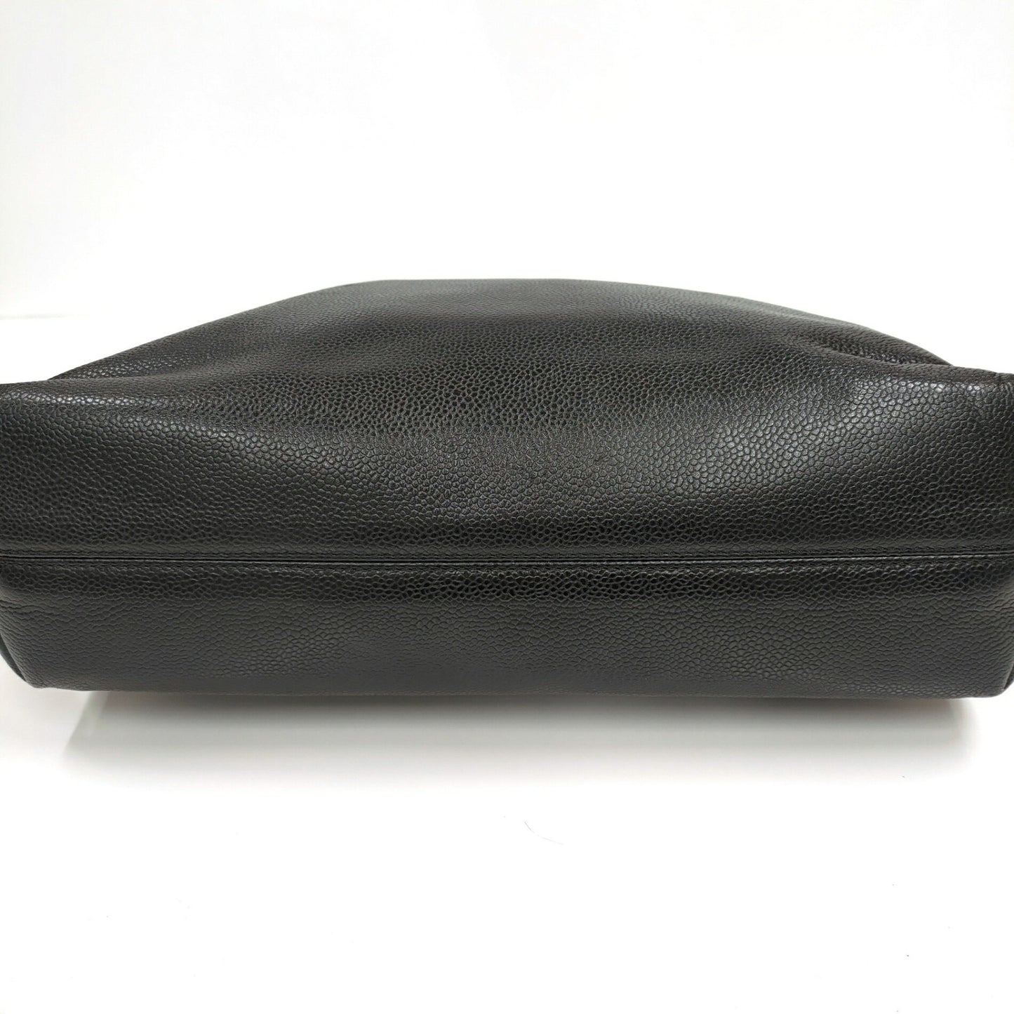 Chanel Caviar Skin Tote In Black