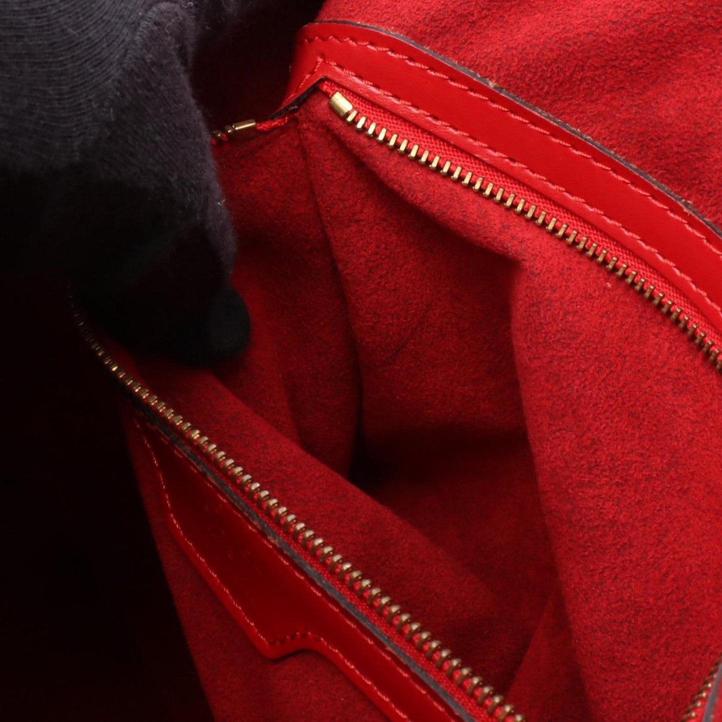 Louis Vuitton Epi Leather Lussack Shoulder Bag In Castilian Red