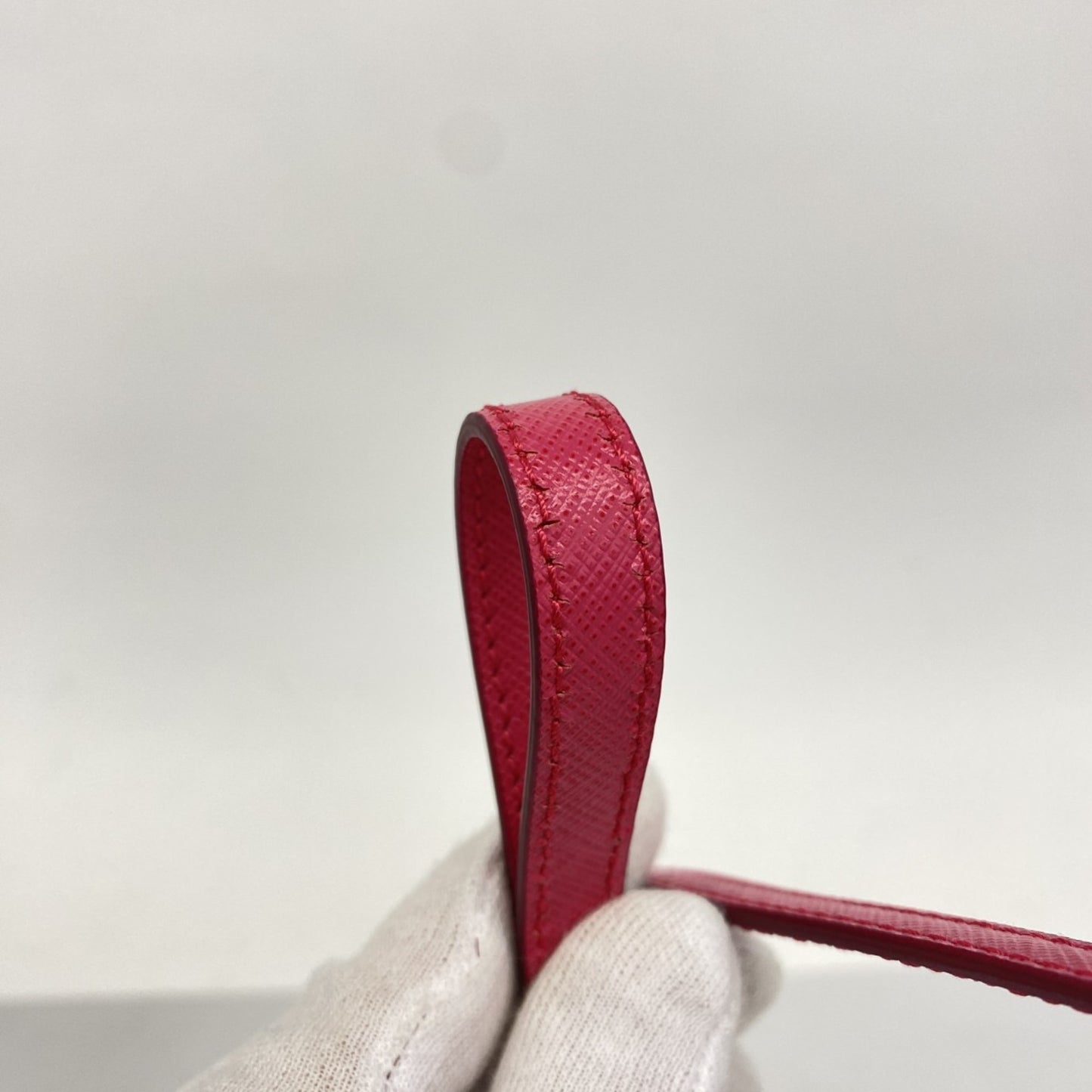 Salvatore Ferragamo Vara Leather Shoulder Bag