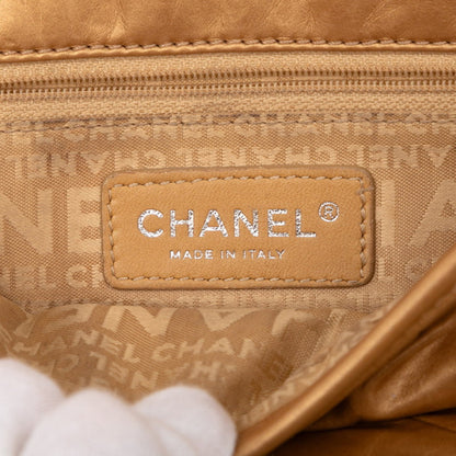 Chanel Matelasse Wild Stitch Vintage Crossbody Shoulder Bag In Gold Leather