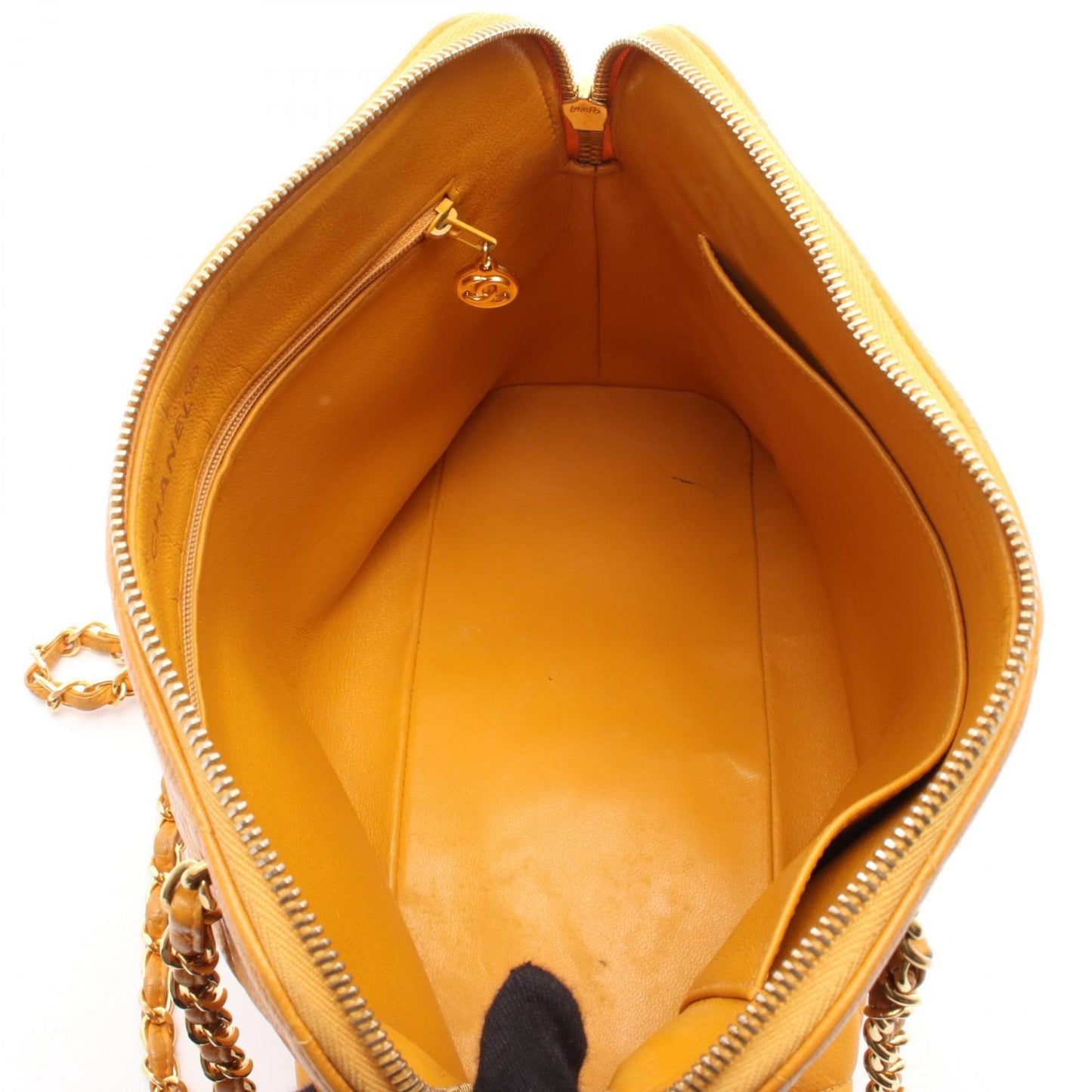 Chanel Matelasse Shoulder Bag In Calfskin Leather